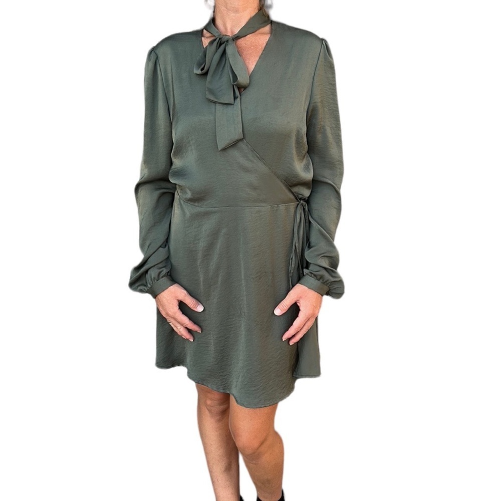 AVEC LES FILLES Anthropologie | Wrap Dress Neck‎ Tie Long Sleeve Olive Gr…